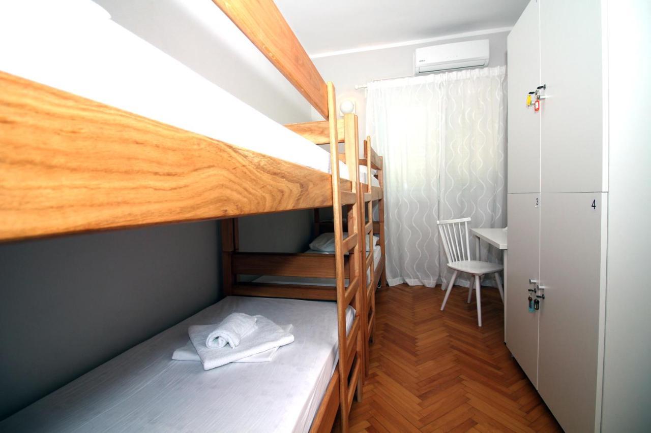 Hostel Marko Tisno Buitenkant foto