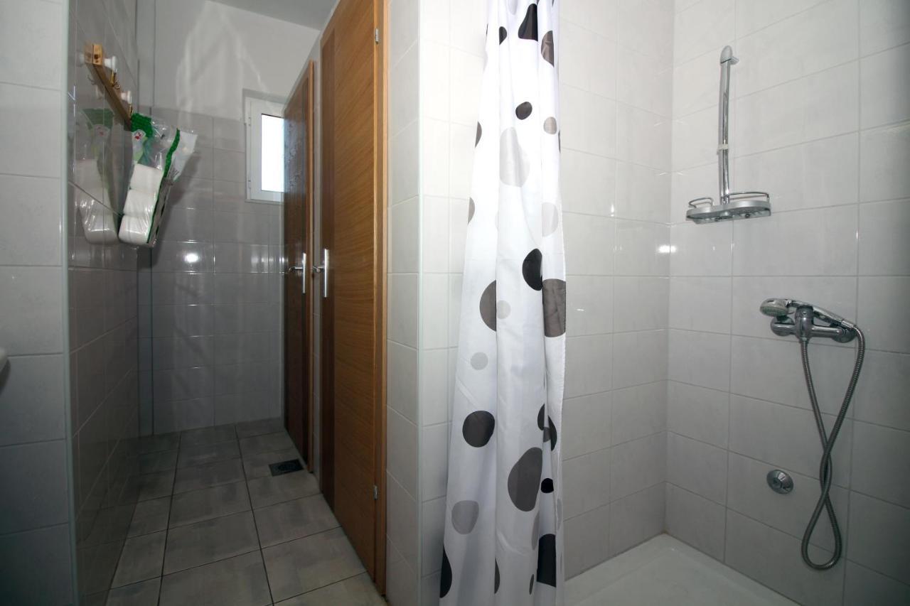 Hostel Marko Tisno Buitenkant foto